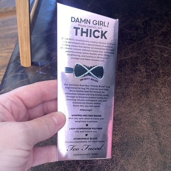 Too Faced Damn Girl Full Size Black Mascara - Picture 2 of 5